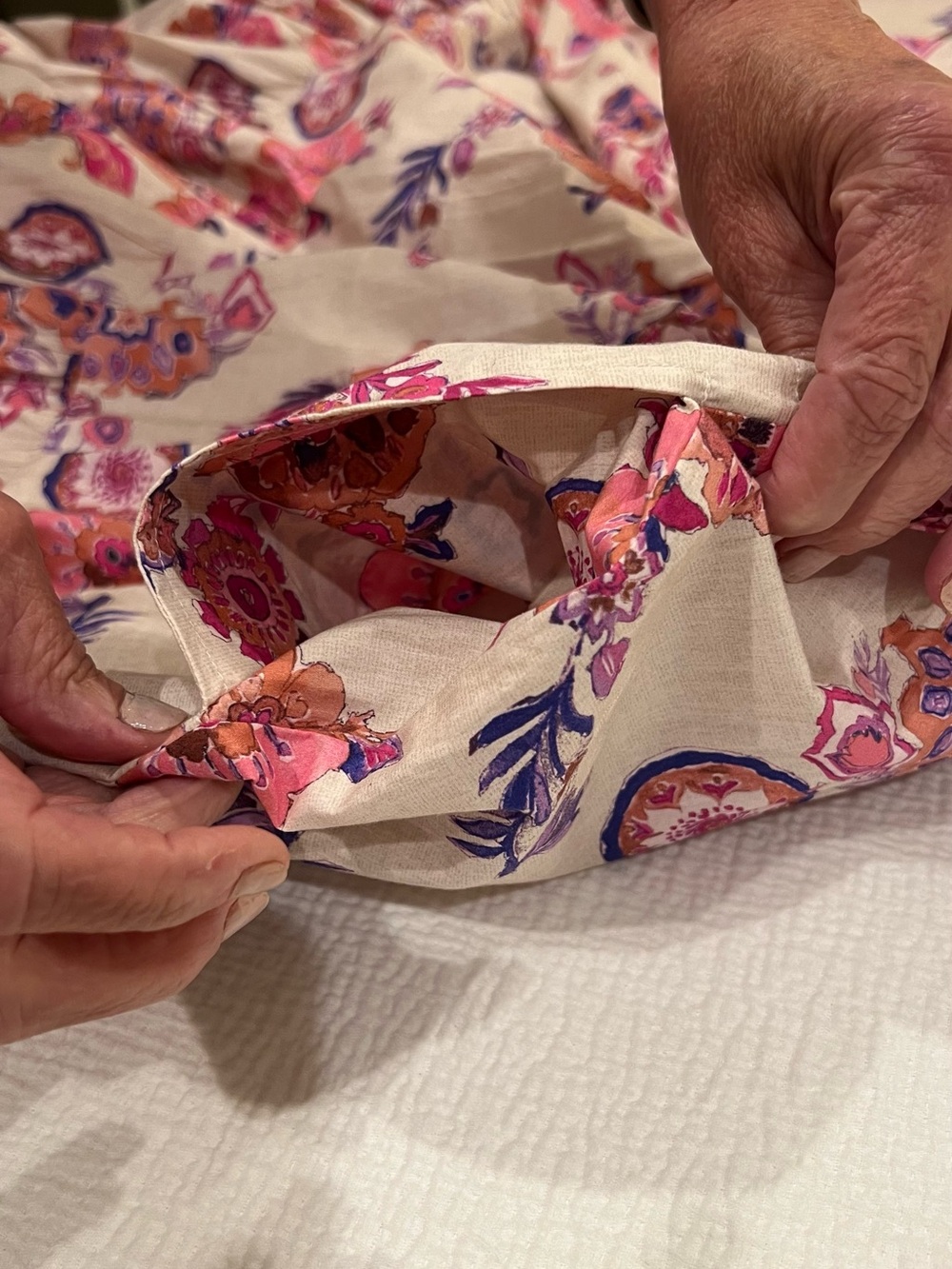 Oliphant Cream Maxi Dress with Pink & Purple Floral Print Small - Picture 9 of 10